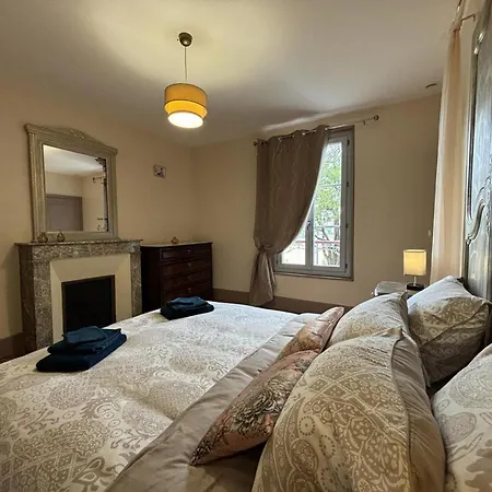 Maison Bourgeoise De Charme Avec Spa, Parc Et Activites - Fr-1-489-541 Holiday home