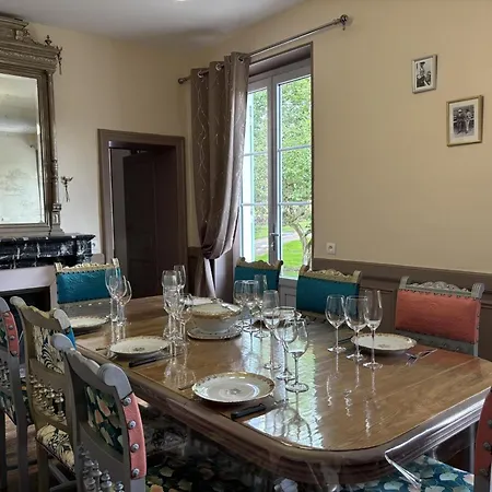 Maison Bourgeoise 1830 Avec Et Jeux, Animaux Acceptes - Fr-1-489-541 別荘 Jaligny